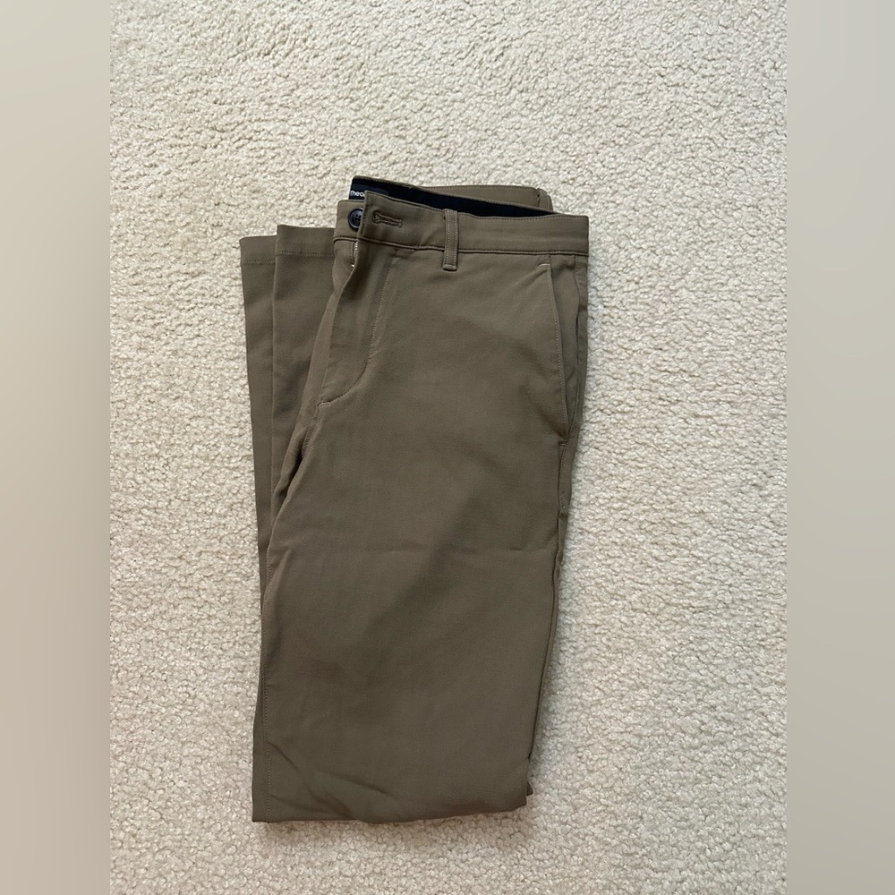 Theory slim slacks